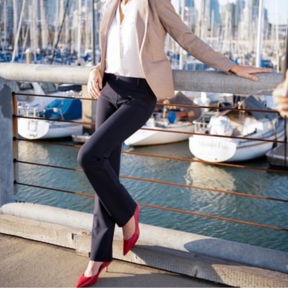 Betabrand Straight-Leg Classic Dress Pant Yoga Pants in Navy Blue - Picture 3 of 12